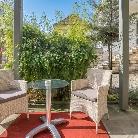 Comfortable In - 55 M² With Garden Terrace